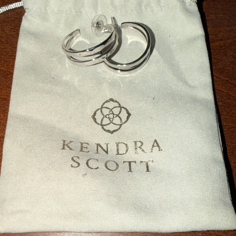 Kendra Scott Shiny Silver Hoop Earrings